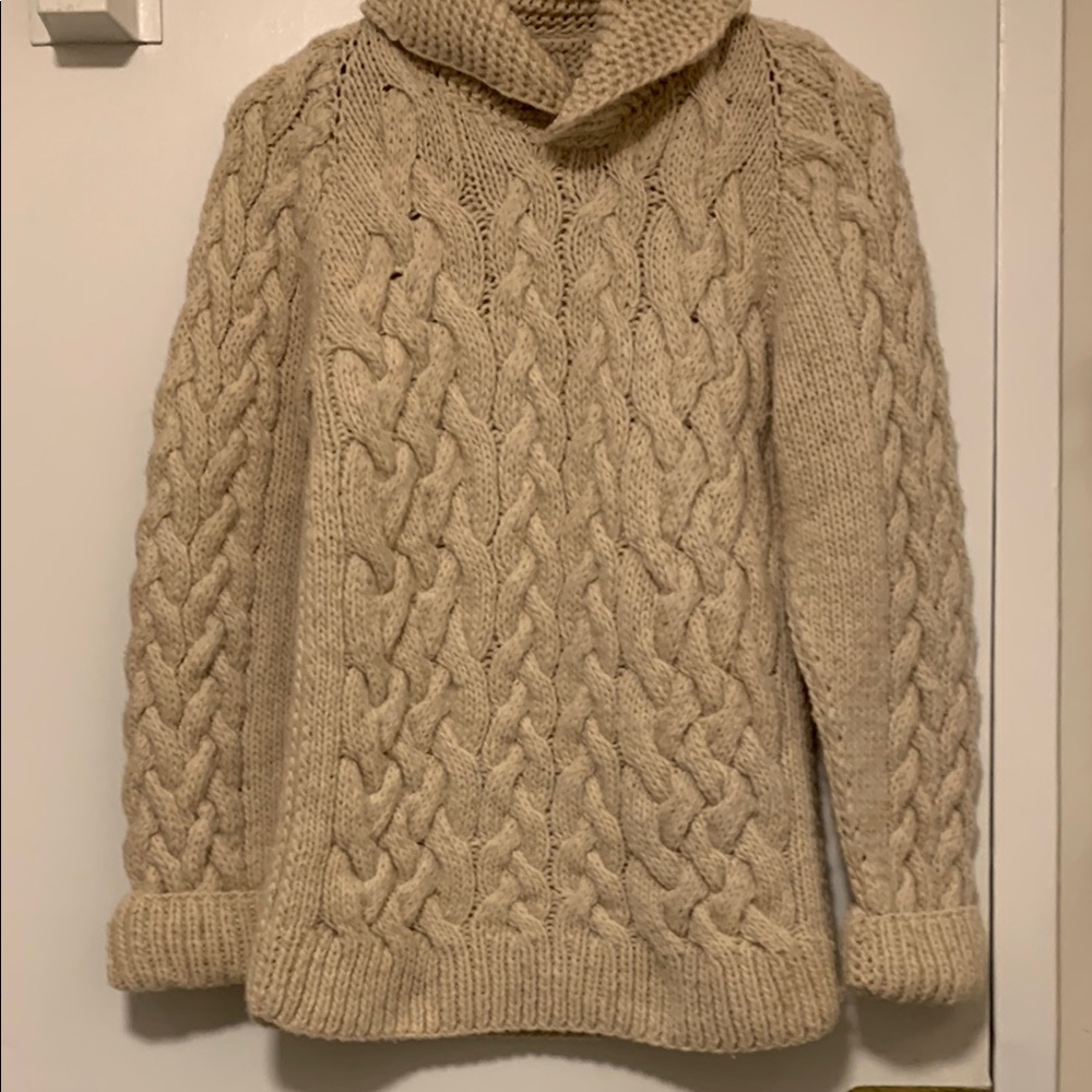 Cozy Cable fisherman Knit Sweater